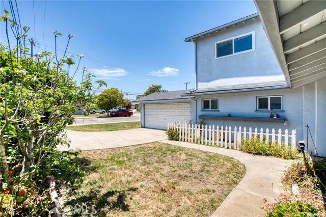 Santa Barbara, CA 93111,740 Walnut Lane