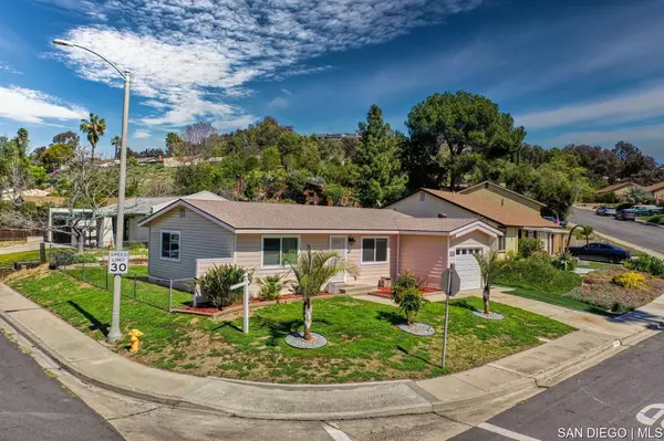 Poway, CA 92064,12800 Amber Hill LN