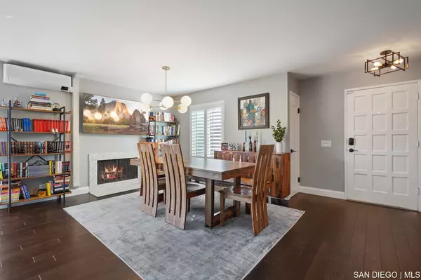 La Jolla, CA 92037,3262 Via Marin #25