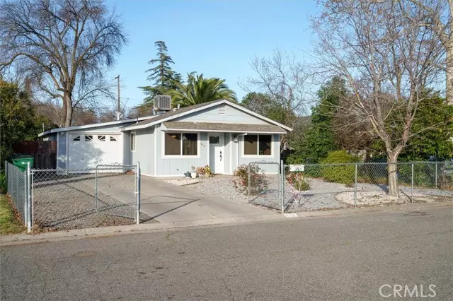 612 Chestnut Street, Corning, CA 96021