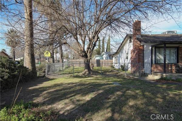 420 East Street, Corning, CA 96021