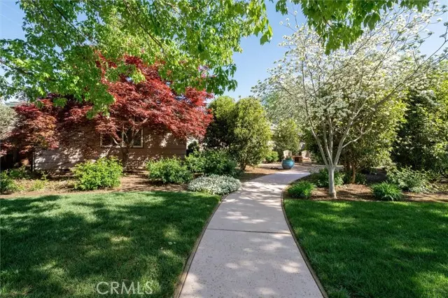 Chico, CA 95926,1 Canterbury Circle