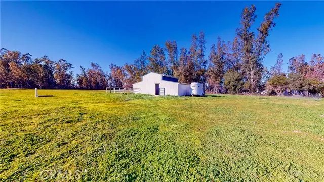 2709 Houghton Ave, Corning, CA 95963