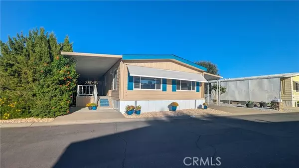 99 Casa Grande #99, Red Bluff, CA 96080