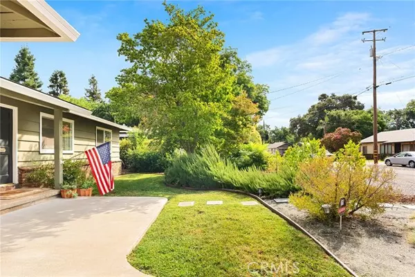 328 W 10th Avenue, Chico, CA 95926