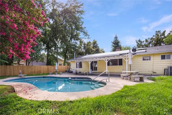 212 Gurnsey Drive, Red Bluff, CA 96080