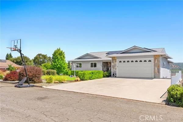 26 Regal Way, Oroville, CA 95966