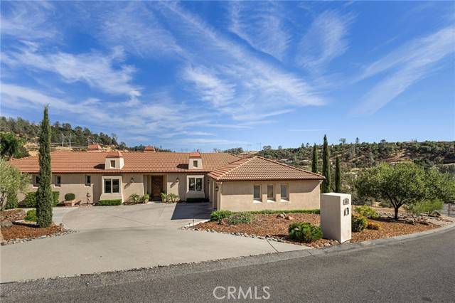 805 Whispering Winds Lane, Chico, CA 95928