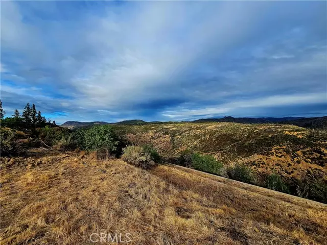 Paradise, CA 95969,5168 Royal Canyon