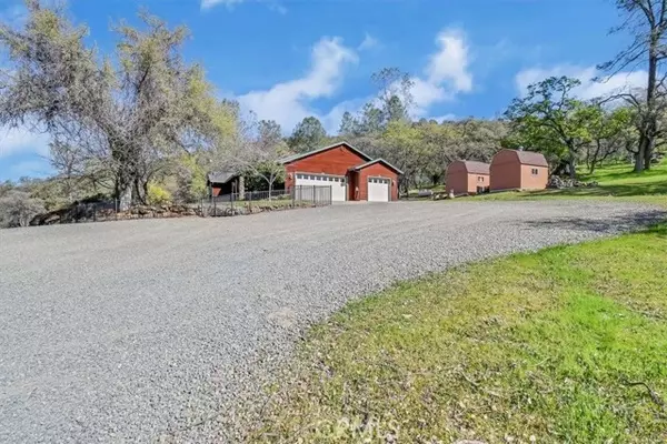 7521 White Oak Lane, Browns Valley, CA 95918