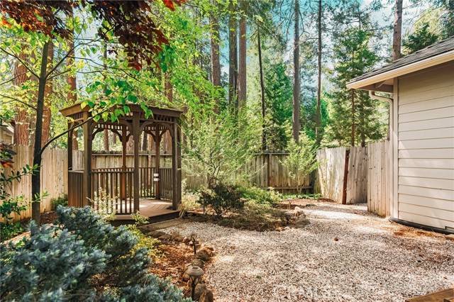 Magalia, CA 95954,6175 Showdown Circle