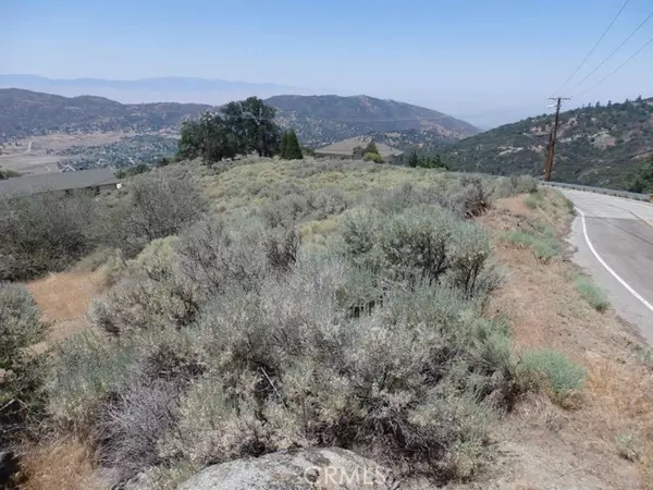 Tehachapi, CA 93561,25170 Paramount