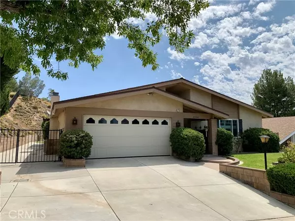 22241 Canones Circle, Saugus, CA 91350