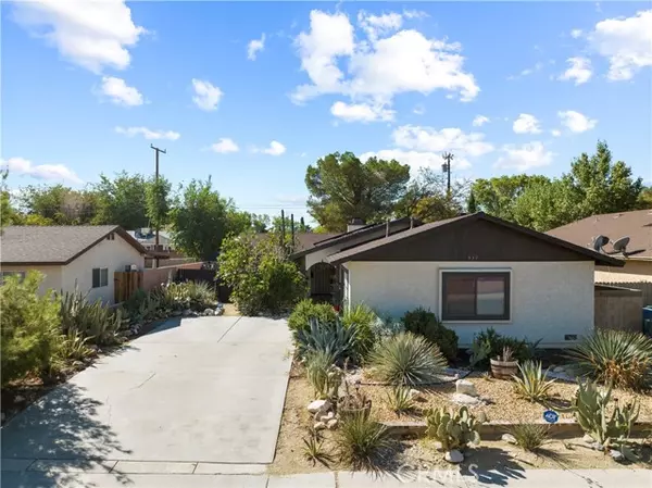 532 W Avenue J8, Lancaster, CA 93534