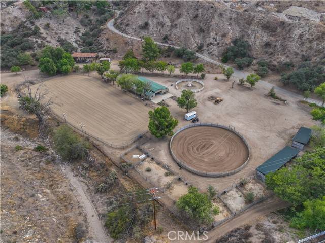 31464 Agua Dulce Canyon Road, Agua Dulce, CA 91390