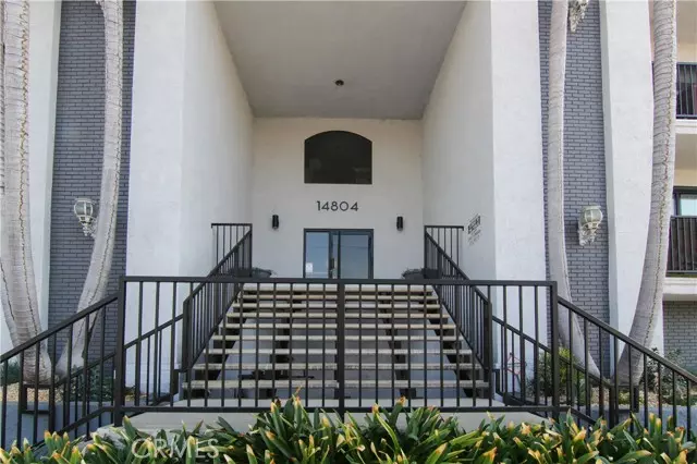 14804 Magnolia Boulevard #5, Sherman Oaks, CA 91403