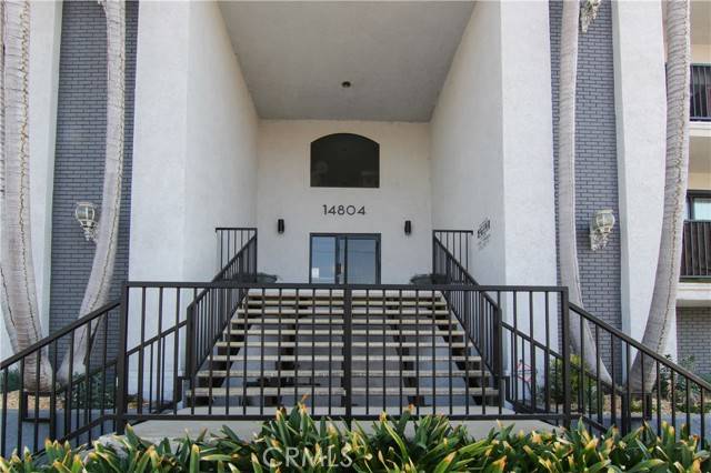 14804 Magnolia Boulevard #5, Sherman Oaks, CA 91403