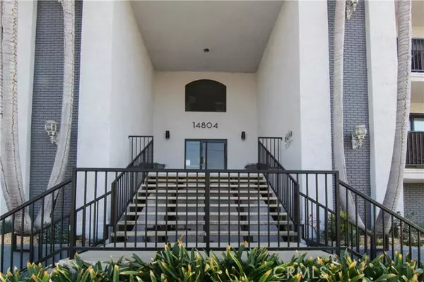 14804 Magnolia Boulevard #5, Sherman Oaks, CA 91403