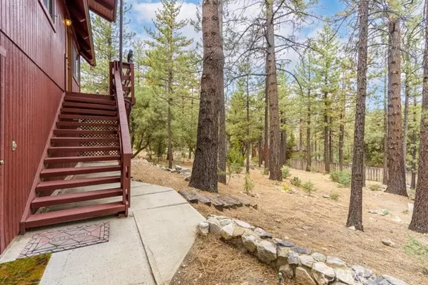 1509 Dogwood Way, Pine Mountain Club, CA 93222