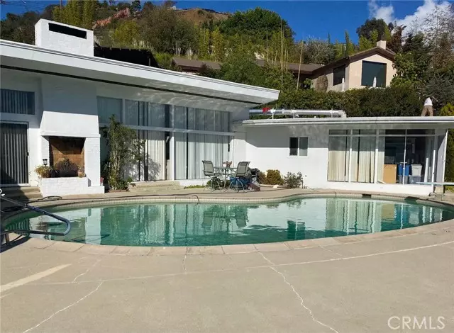 Hollywood Hills, CA 90046,7300 Mulholland Drive