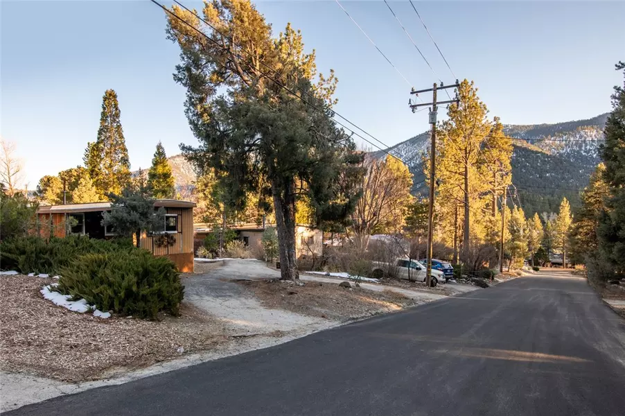 2816 Polar Way, Pine Mountain Club, CA 93225