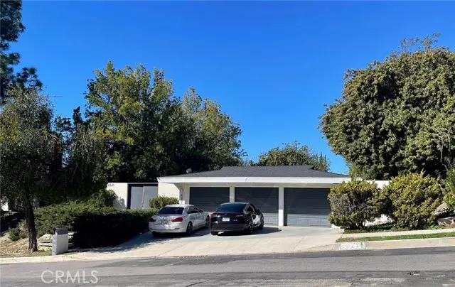 4221 Grimes Place, Encino, CA 91316