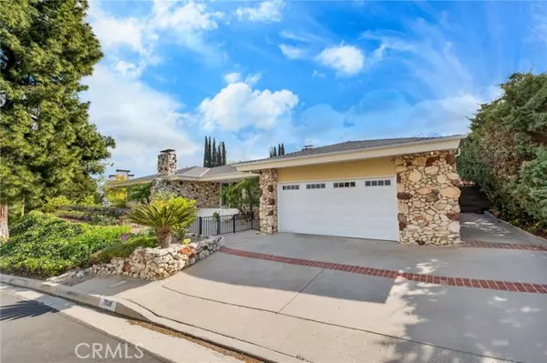 17030 Strawberry Drive, Encino, CA 91436