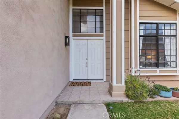 Saugus, CA 91350,20371 Lisa Gail Drive