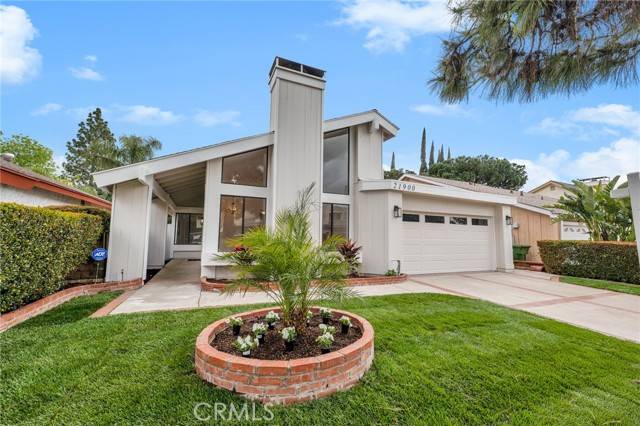 21900 Dupont Street, Chatsworth, CA 91311