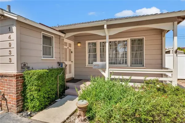 14933 Tupper Street, North Hills, CA 91343