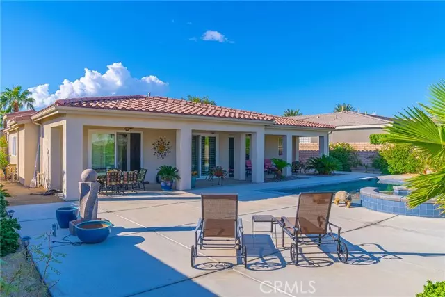 74150 Portola Pointe Lane, Palm Desert, CA 92211