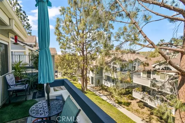 Canyon Country, CA 91351,26812 Claudette Street #312