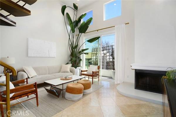 4326 Babcock Avenue #302, Studio City, CA 91604