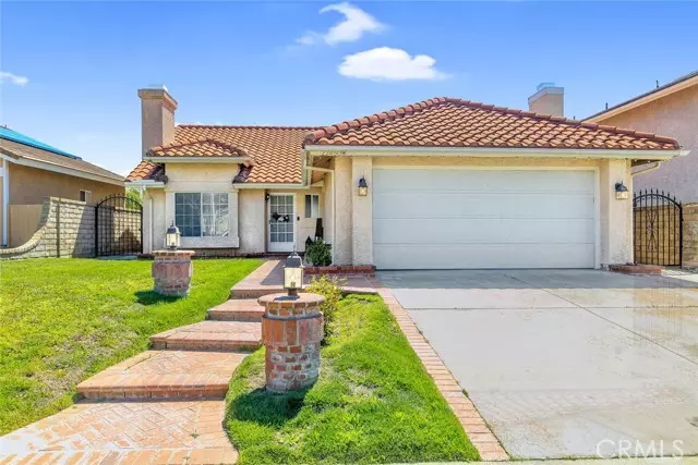 22450 Cardiff Drive, Saugus, CA 91350