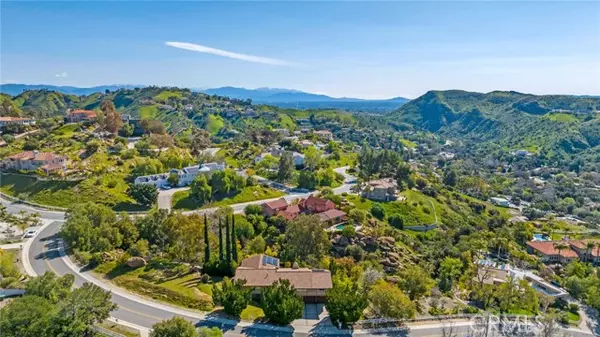 Bell Canyon, CA 91307,8 Buckskin Road