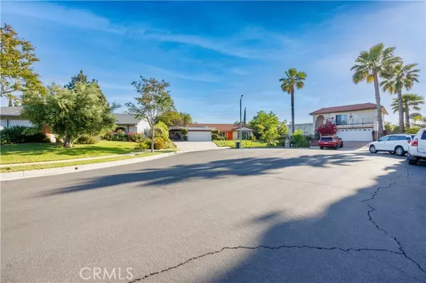 10965 Gazette Avenue, Chatsworth, CA 91311