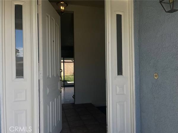 2125 W Avenue P8, Palmdale, CA 93551