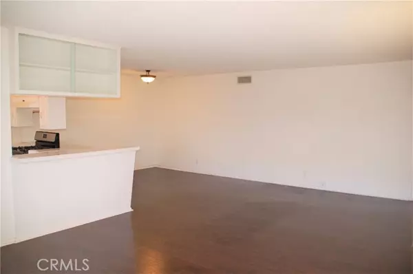 4358 Mammoth Avenue #26, Sherman Oaks, CA 91423