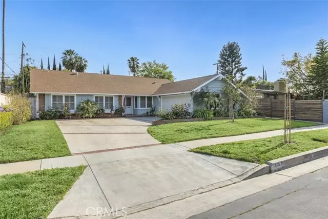 Canoga Park, CA 91303,22300 Bassett Street