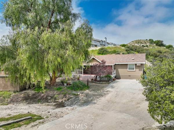 Canyon Country, CA 91351,16633 Solana Lane