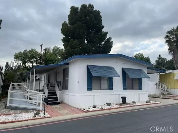 Canoga Park, CA 91304,8811 Canoga #533