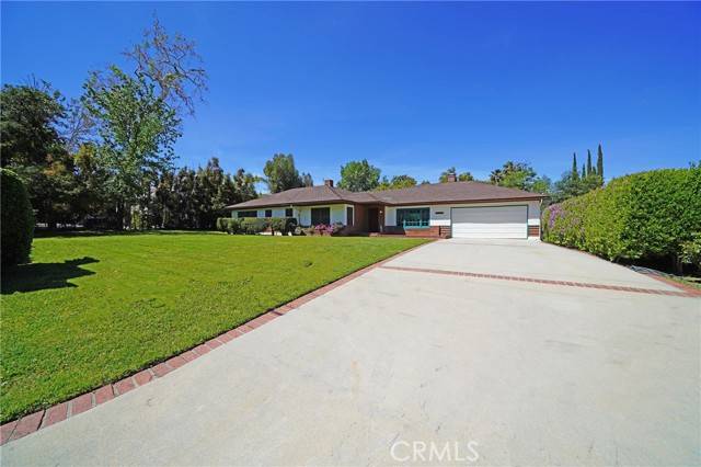 5507 Vanalden Avenue, Tarzana, CA 91356