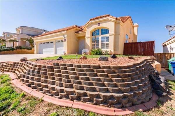 1039 Ironwood Avenue, Palmdale, CA 93551