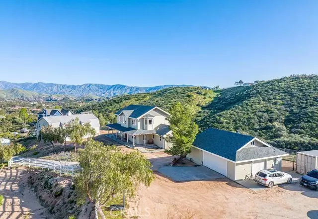 11223 Lewis Hill Drive, Agua Dulce, CA 91390