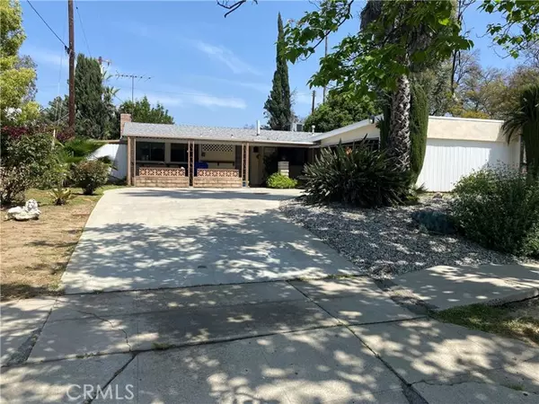 16409 Tupper Street, North Hills, CA 91343