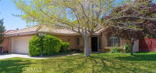 2433 Dixie Street, Rosamond, CA 93560