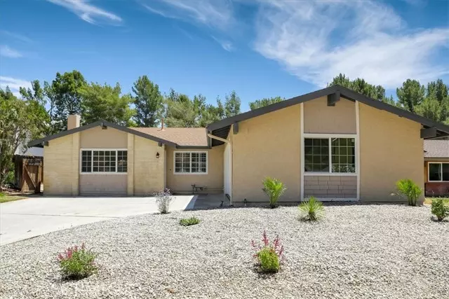 Canyon Country, CA 91387,29344 Abelia Road