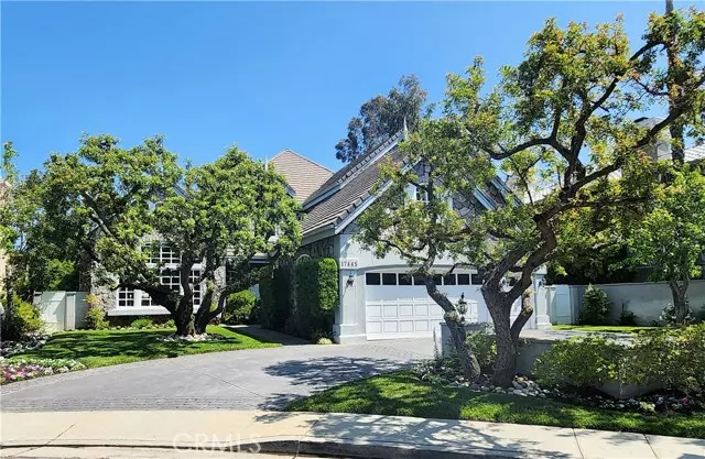 Encino, CA 91316,17445 Oak Creek Court