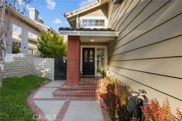 Canyon Country, CA 91387,29318 Begonias Lane