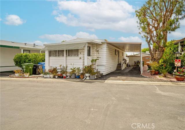 19 Veronica, Mission Hills (san Fernando), CA 91345